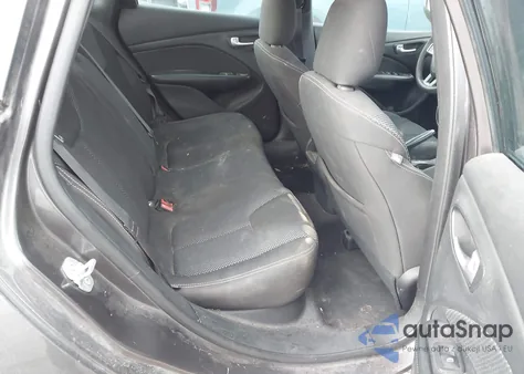 2016 Dodge Dart Sxt z USA, uszkodzony, nr VIN 1C3CDFBB8GD592953